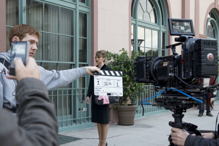 Films: A Complete Exploration of Cinema as Art and Entertainment